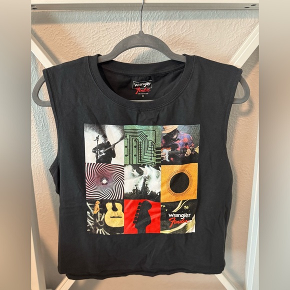 Wrangler Black Sleeveless Top with Graphic Design - Picture 1 of 2